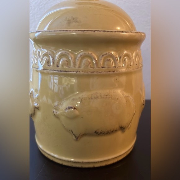 Sealed Vintage, canister with pigs. 7.5” with lid on. - Picture 2 of 10